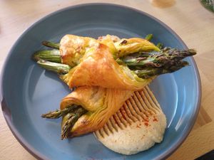 Green asparagus starter at Zwei und Zwanzig in Geisenheim