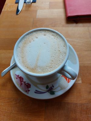 Cappu auch decaf at Zwei und Zwanzig in Geisenheim