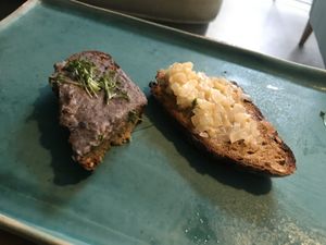 Bread with onion & black bean spread. Delicious! at Zwei und Zwanzig in Geisenheim