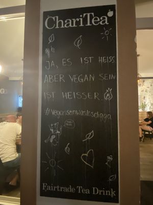 ✌🏻🌱 at Zwei und Zwanzig in Geisenheim