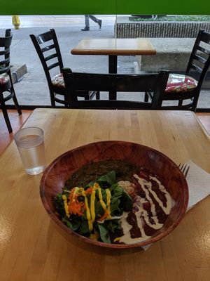 Lunch plate with chilli and kalo stew at Umeke Market in Honolulu