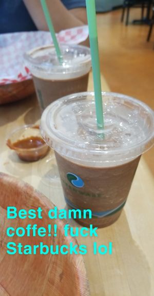 💯🔥 at Umeke Market in Honolulu