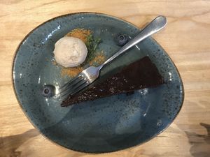 Browny with ice cream  at Aparaat in Tartu