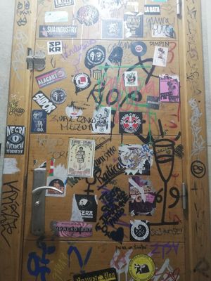 Bathroom decor at K2 in Bilbao