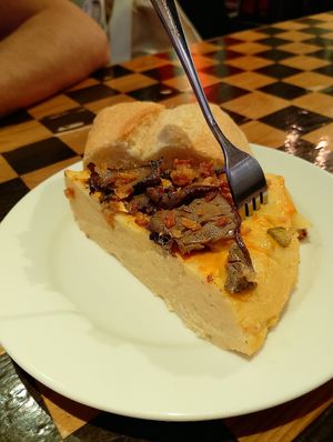 Tortilla de patata vegana con setas y cebolla at K2 in Bilbao