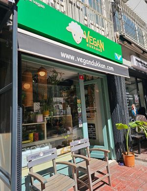 Outside at Vegan Dukkan - The Mini Market in Istanbul
