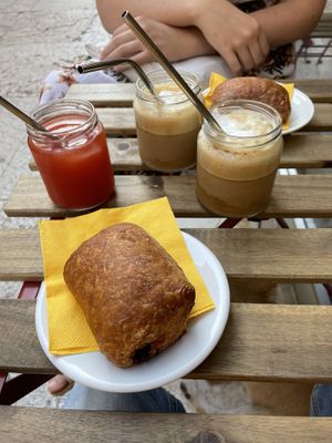 Pain au chocolat and iced coffee at Dulcamara Bio Vegan Bistrot in Verona