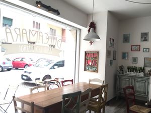 Table at Dulcamara Bio Vegan Bistrot in Verona