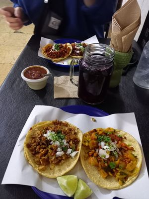 Tacos and Jamaica at Viko in Mexico City
