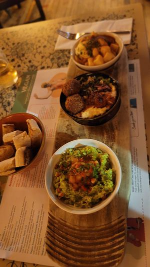  at Lounges - Tarro Lounge in Hinckley