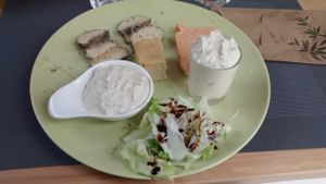 Vegan cheese at B12 in Toulouse