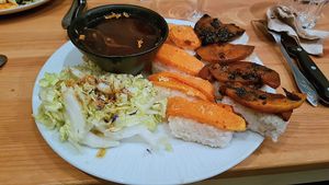 Asian plate at B12 in Toulouse