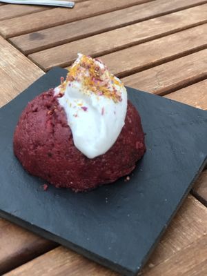 Dessert at B12 in Toulouse