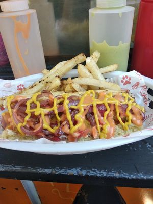 Hot dog at Pan D'Monium - Food Stall in Mexico City