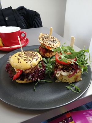 Mini-Burger at Vegan's Prague in Prague