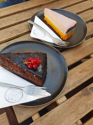 Baked and raw cake at Vegan's Prague in Prague