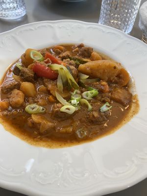 Kartoffel-Gulasch  at Vegan's Prague in Prague