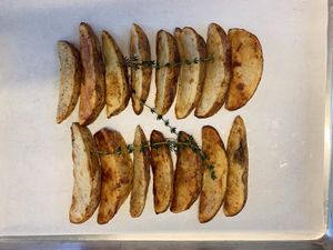 herbed 'steak' fries
 at Flourish Baking Company in Scarsdale