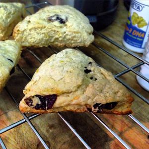 Scones! at For Goodness Cakes in Mount Vernon