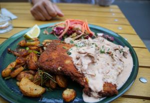 schnitzel with mushroom sauce at Steffenhagen in Dresden