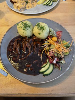 Darkbeer goulash  at Steffenhagen in Dresden