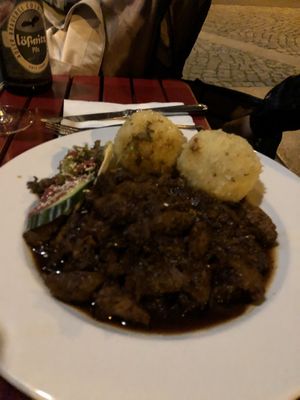 Gulasch and potatos at Steffenhagen in Dresden