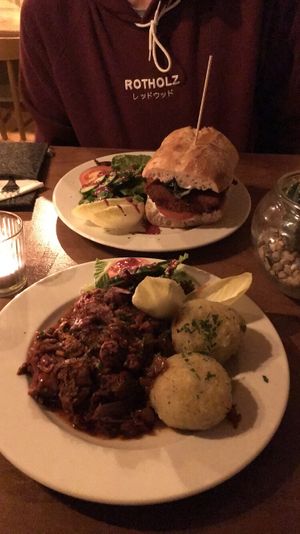 Großer Hagen (Ciabatta Sandwich) & Sojagulasch nach szegediner Art mit Kartoffelklößen at Steffenhagen in Dresden