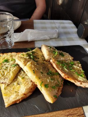 vegan bolo do caco at O Forno in Calheta