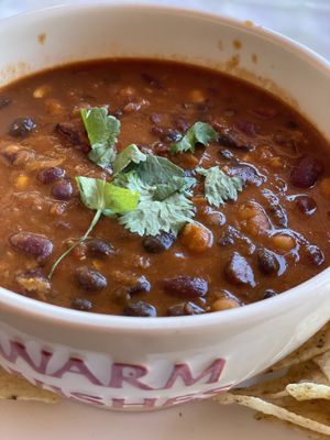 Vegan chili  at O Forno in Calheta