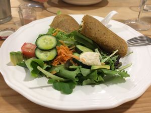 Hummus wrap at Vegan & Raw in Mallorca