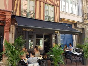 Mooi restaurant at Payiz in Rouen