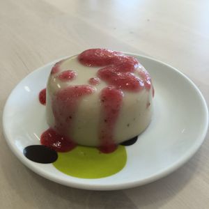 Pannacota at Biofrade - A Loja da Horta in Parede