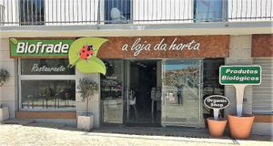 Organic shop at Biofrade - A Loja da Horta in Parede