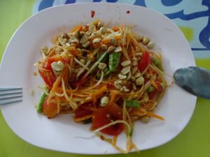 Som tam (spicy papayasalad) at Jguanjin Vegetarian in Nakhon Ratchasima