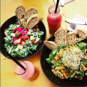 Sweet potato salad, potato-olive salad and smoothies at Souls in Copenhagen