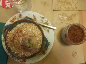 Vegan banana apple crumble and tiramisu at Fuori di Zucca in Tenerife