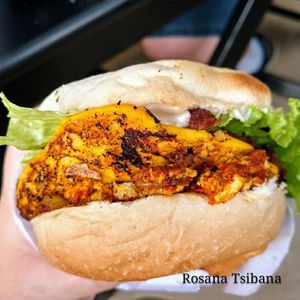 Humburger at Salad Days in Sao Paulo