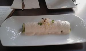 cannelloni con queso de anarcados y tomatos secos at El Maderal in Barcelona