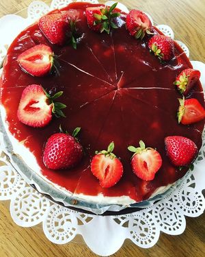 Strawberry cheesecake at Cafe & Bakery Mimosa in Tampere