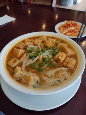 Vegan Pho Sate but with deep-fried tofu at Dang Good Vietnamese Restaurant in Edmonton
