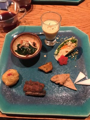 5 appetisers as part of the 6 course!  at Ukishima Garden in Kyoto