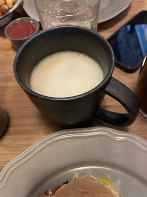 Cappuccino mit Haferdrink   at Halifax Burgers - Larsbjornsstaede in Copenhagen