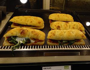 vegan pane falafel at backWERK - Hauptbahnhof in Dusseldorf