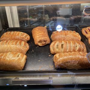 Apple filled puff pastry   at backWERK - Hauptbahnhof in Dusseldorf