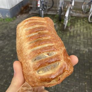 Apple filled puff pastry   at backWERK - Hauptbahnhof in Dusseldorf