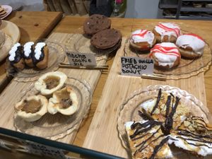 desserts at Little Jo Berry's in Ottawa