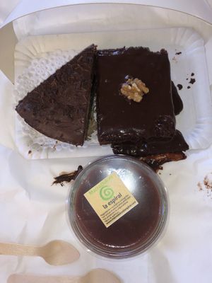 Chocolate almond cake, chocolate brownie and cheesecake! All vegan, healthy and delicious x at MacroDulces la Espiral in Malaga