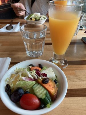Orange juice and salad at Le Jardin du Petit Prince in Taichung