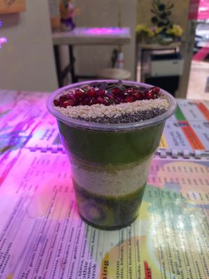 Green wake up smoothie at Smoothie Bar in Nis