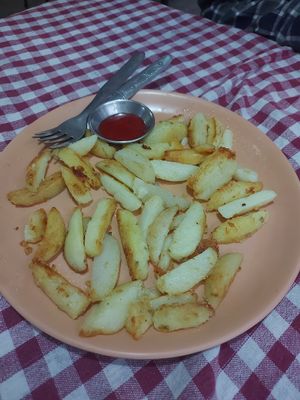 Finger chips at Tara's Vegetarian Restaurant in Pokhara